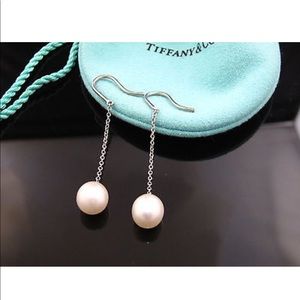 Tiffany @ Co. Silver Elsa Peretti Pearl Earrings
